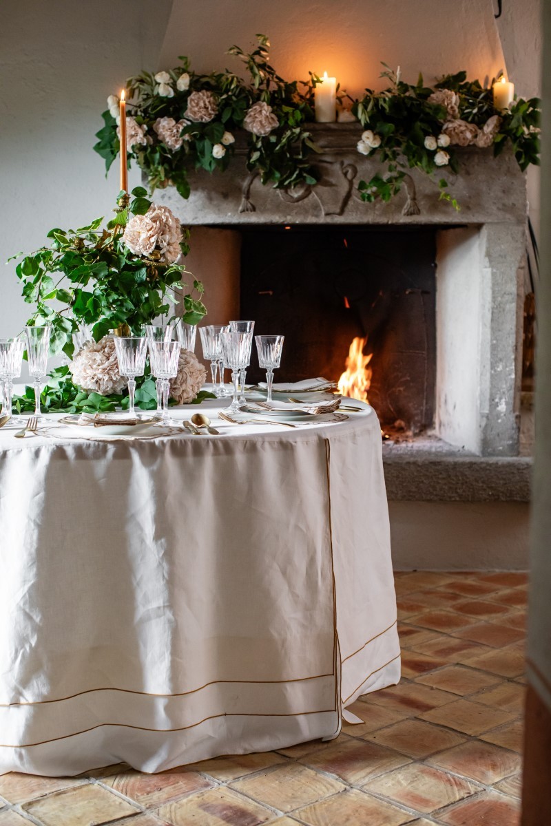 Diana Linen Tablecloth