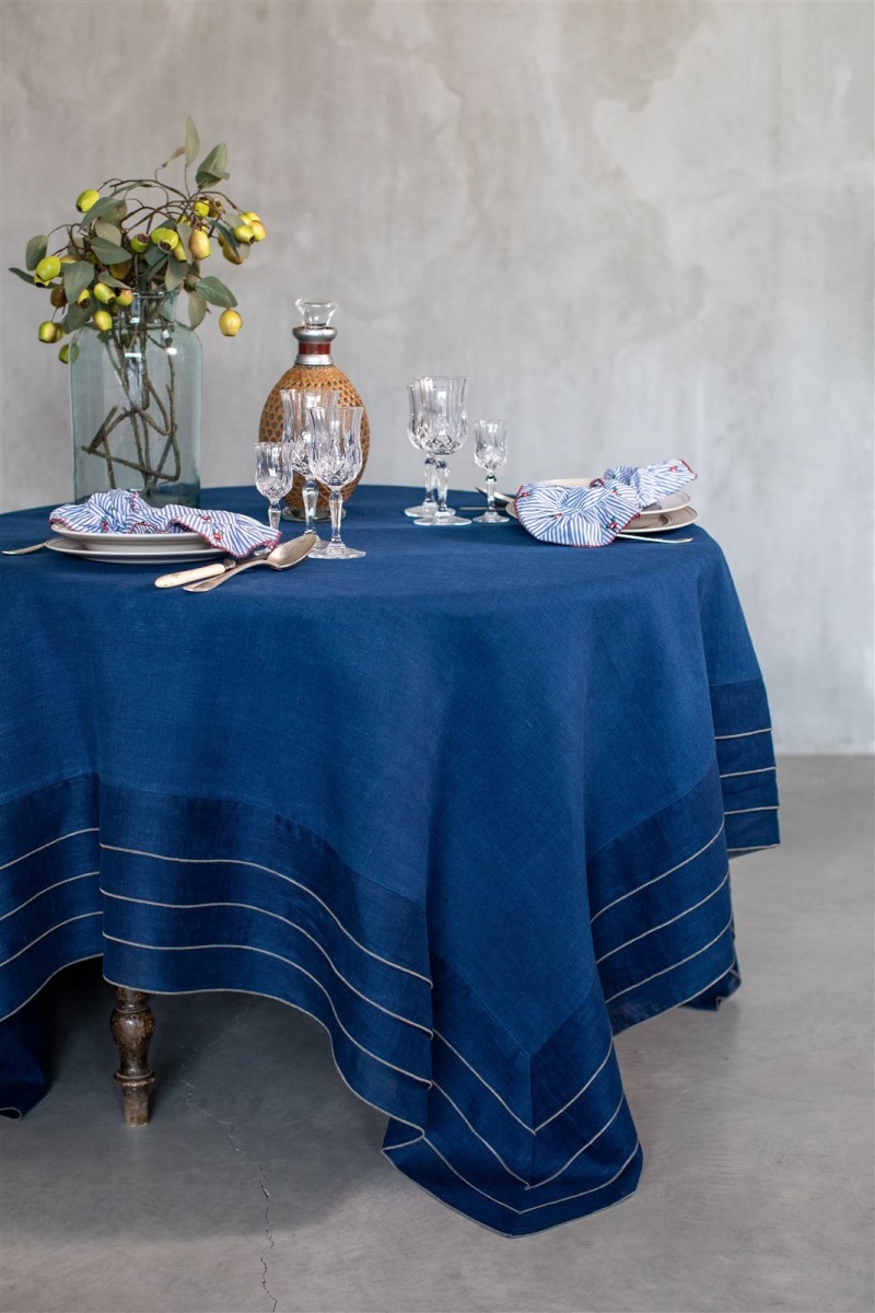 Linen Sfogliatella Tablecloth