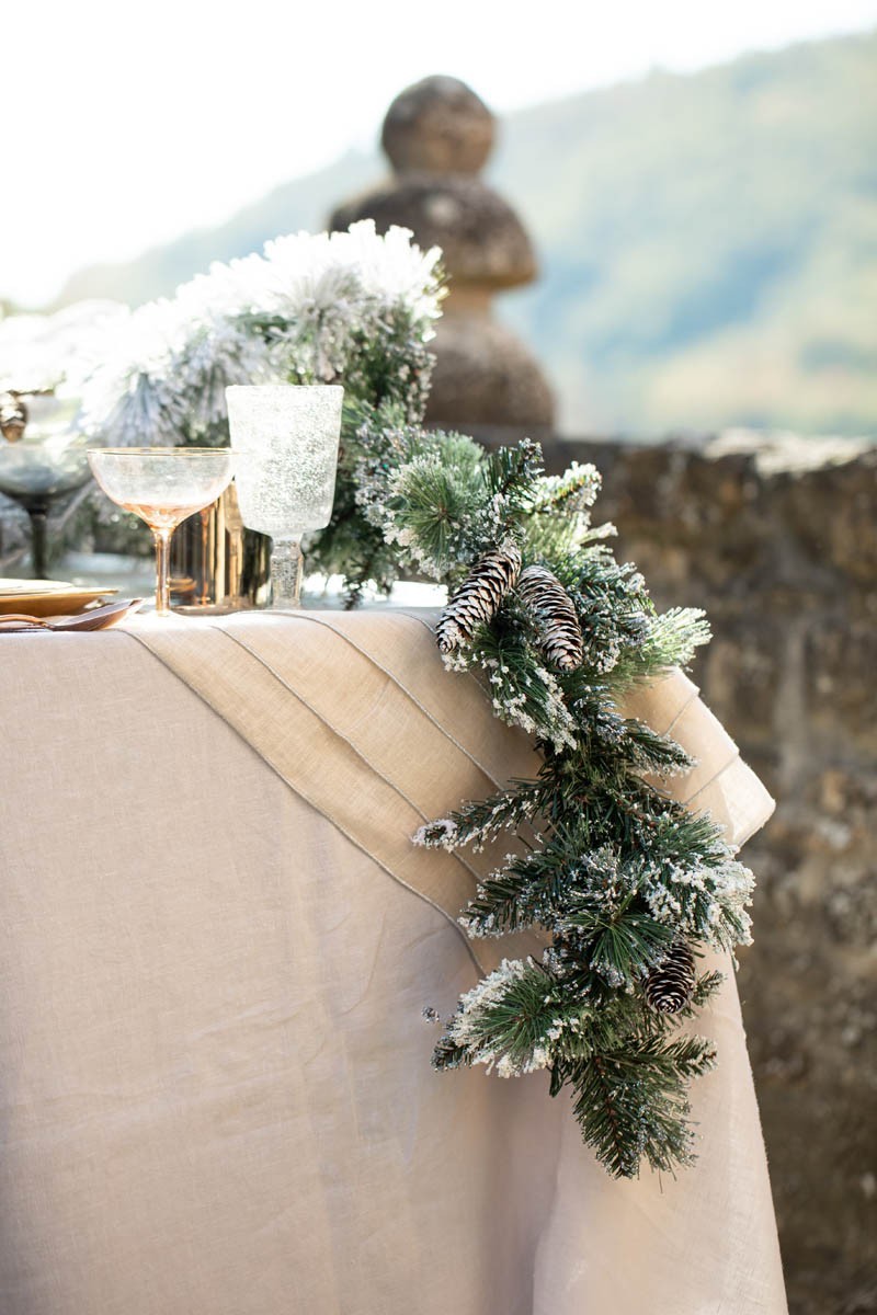 Linen Sfogliatella Tablecloth