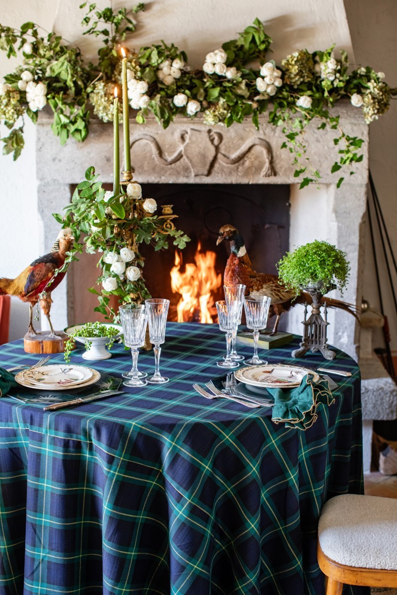 Plaid Filo Tablecloth