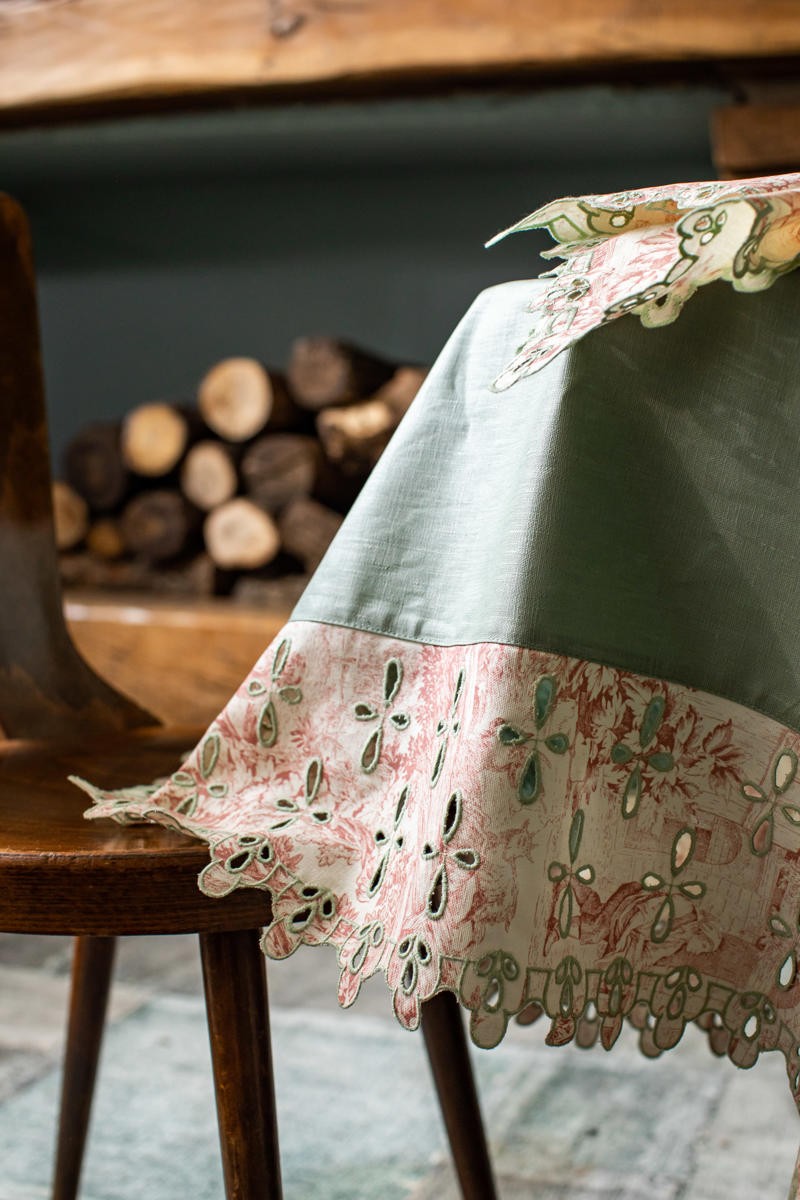 Amalfi Linen Tablecloth