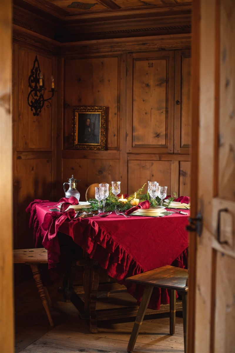 Gitane Tablecloth in Stain Resistant Linen