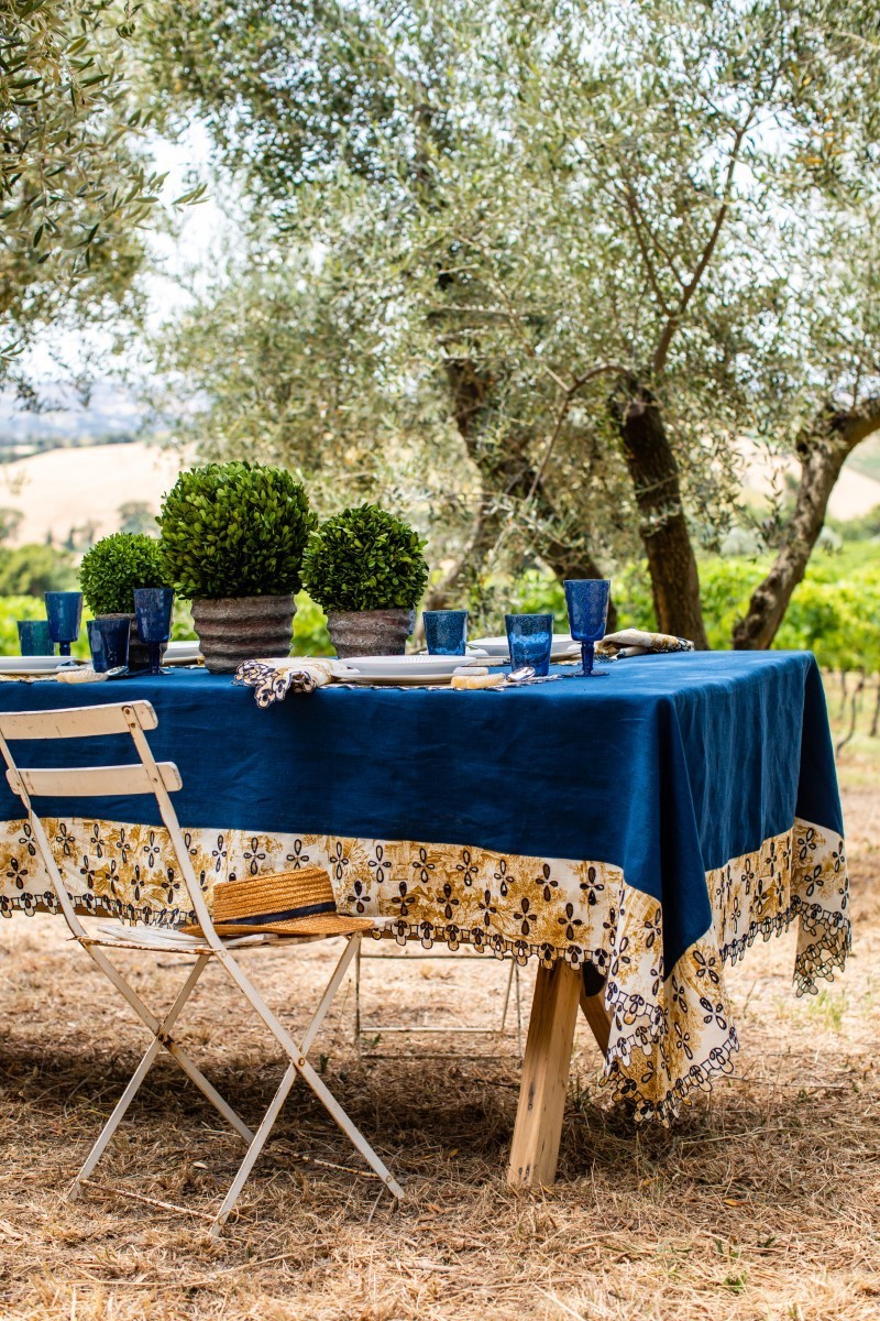 Amalfi Stain Resistant Linen Tablecloth