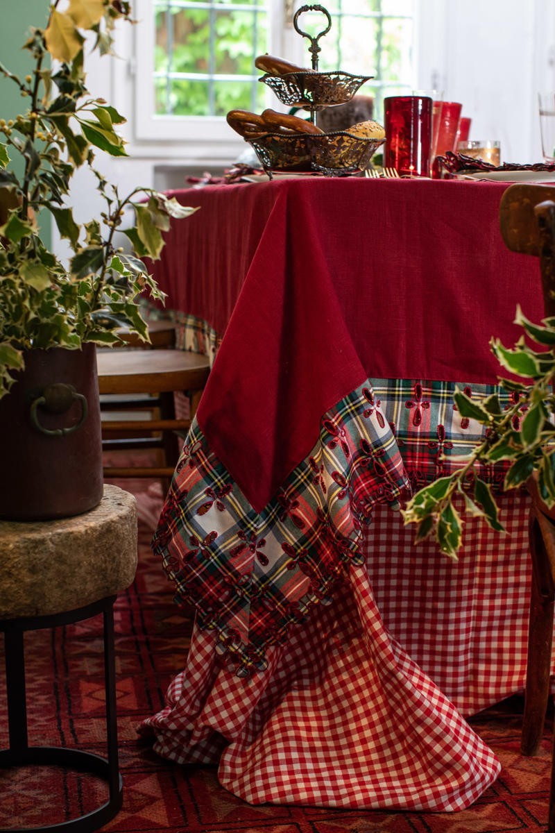 Amalfi Stain Resistant Linen Tablecloth