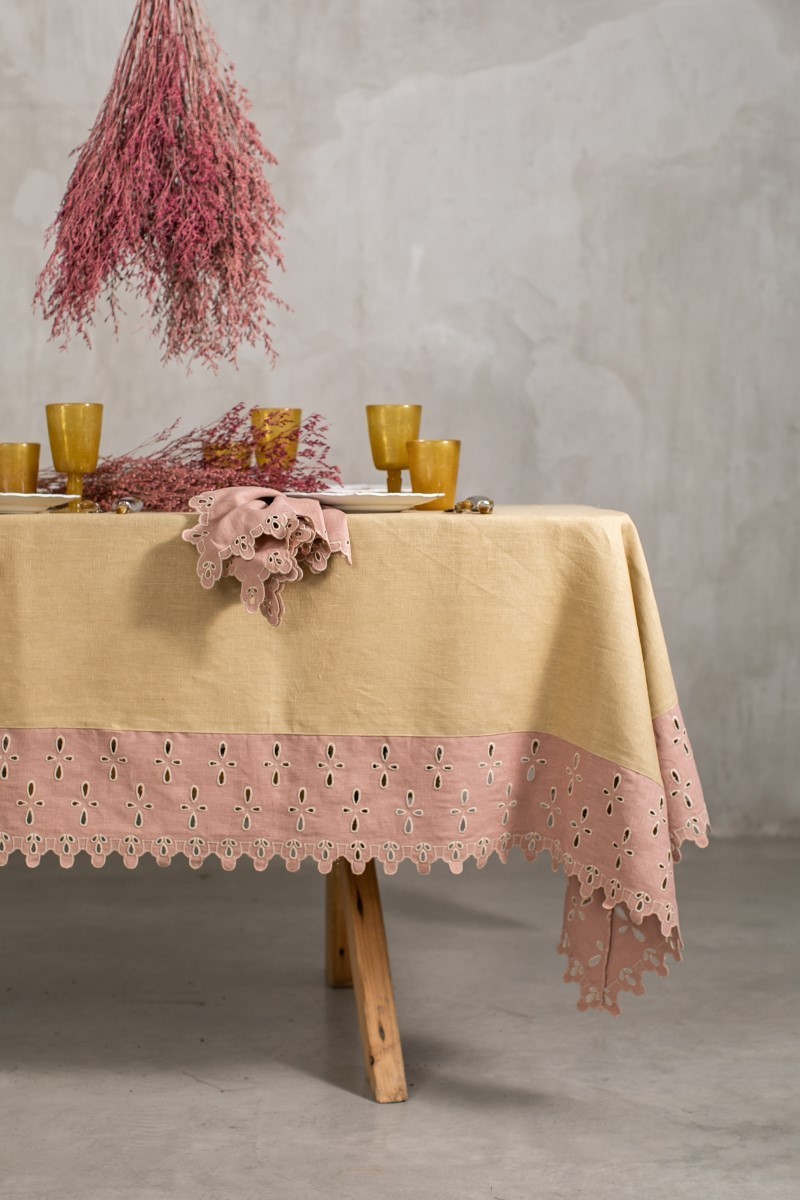 Amalfi Stain Resistant Linen Tablecloth