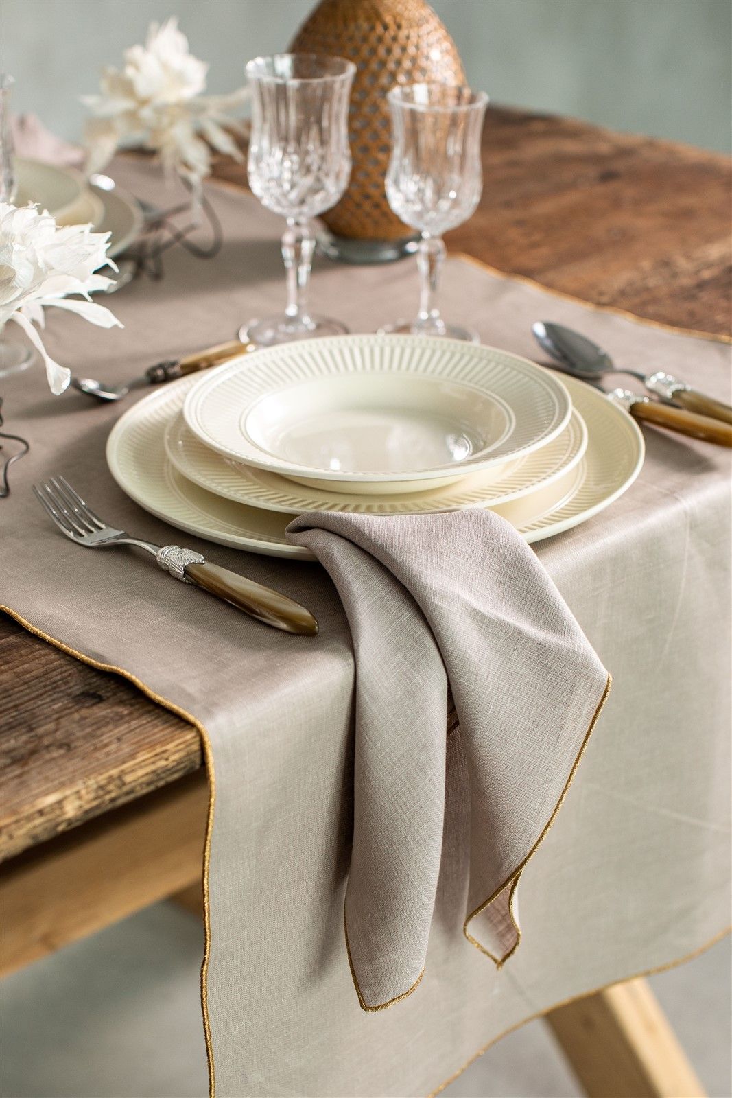 Kinsail Serviette - natural fibre napkins & table linen - Mungo